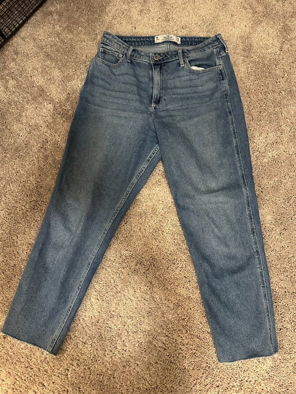 Hollister Jeans (9R) Curvy High-Rise Mom Jean